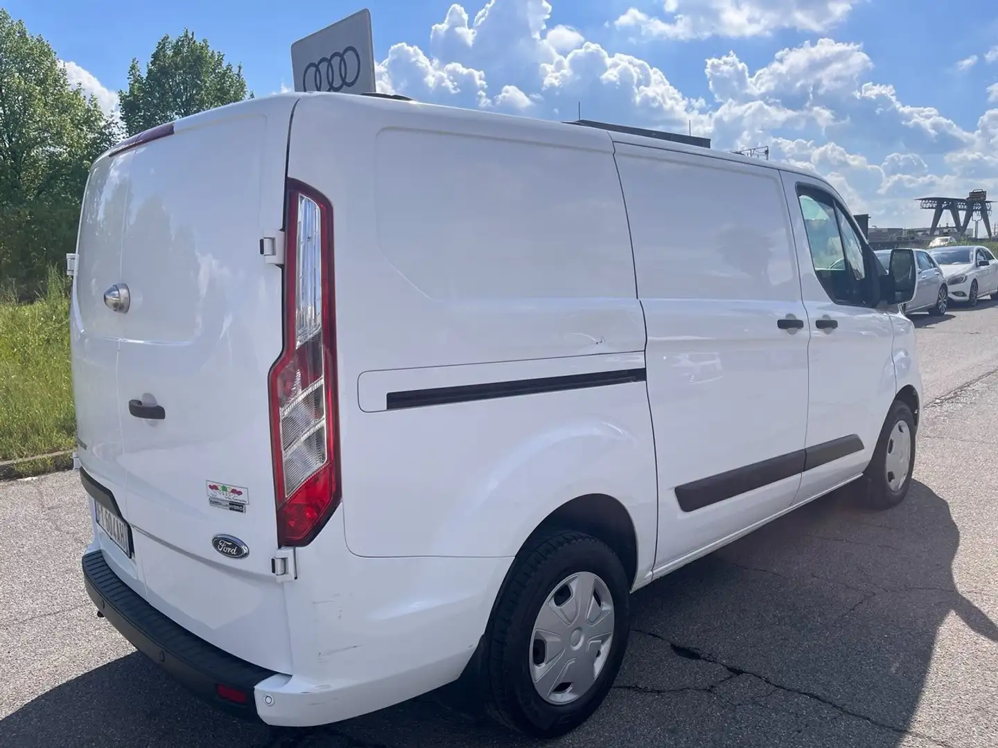 Ford Tourneo Courier 2.0 TD PASSO MEDIO **+IVA** Bianco - 2