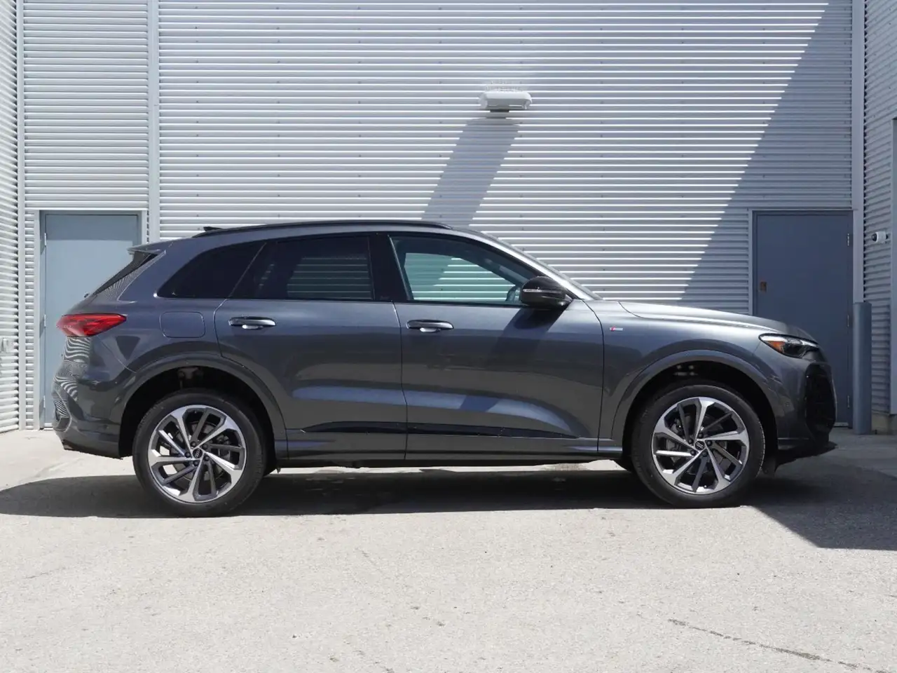 Audi Q5 снимка Audi Q5