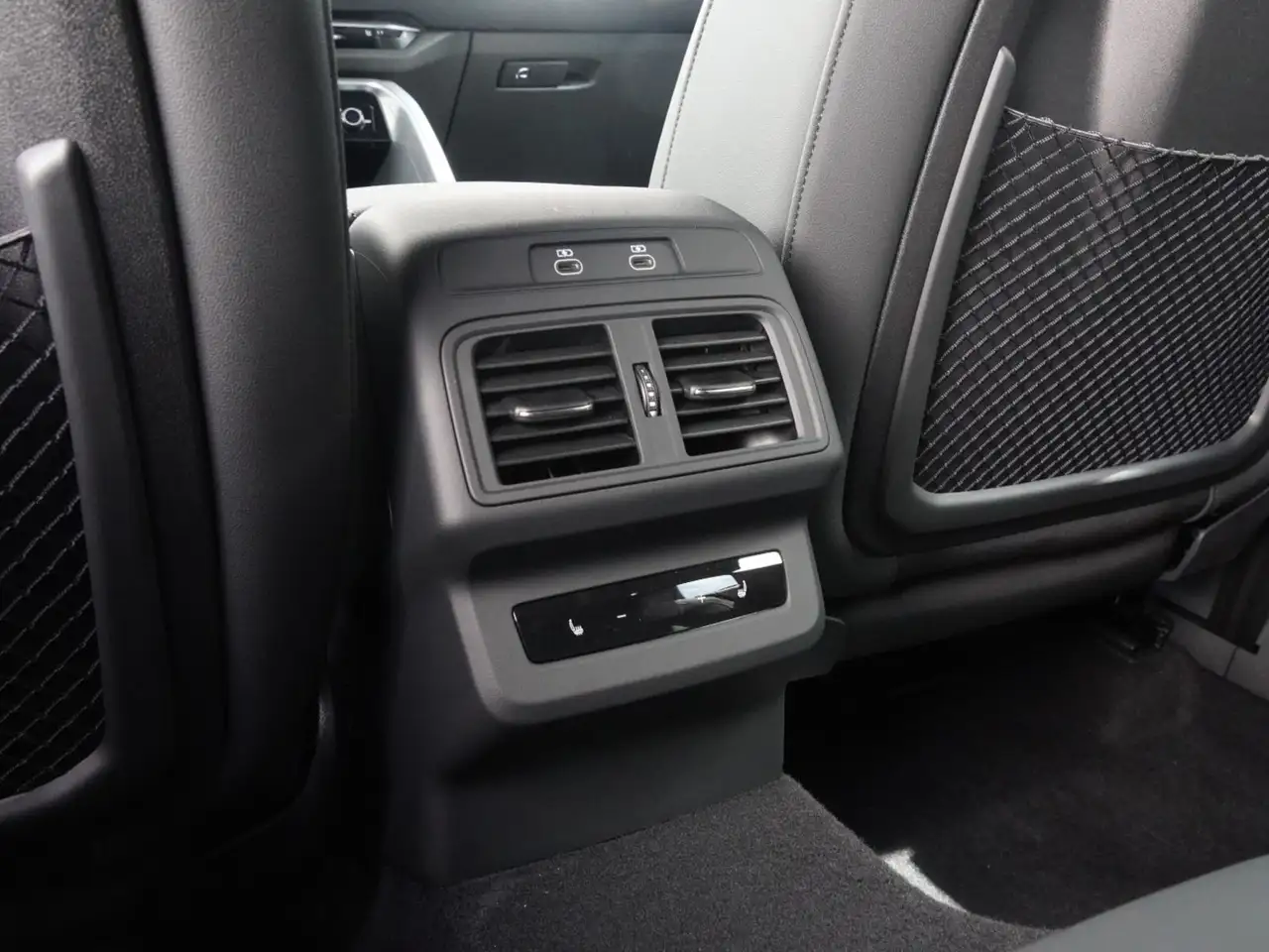 Audi Q5 снимка Audi Q5