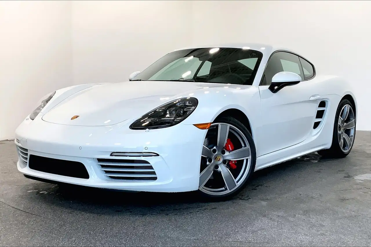 2025 Porsche 718 Cayman