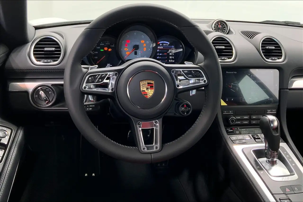 Porsche 718 Cayman снимка Porsche 718 Cayman