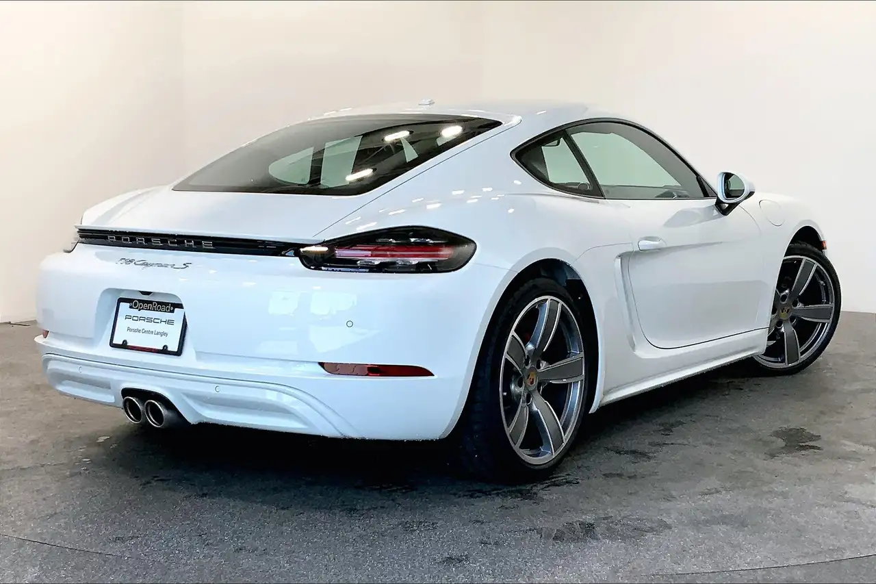 Porsche 718 Cayman снимка Porsche 718 Cayman