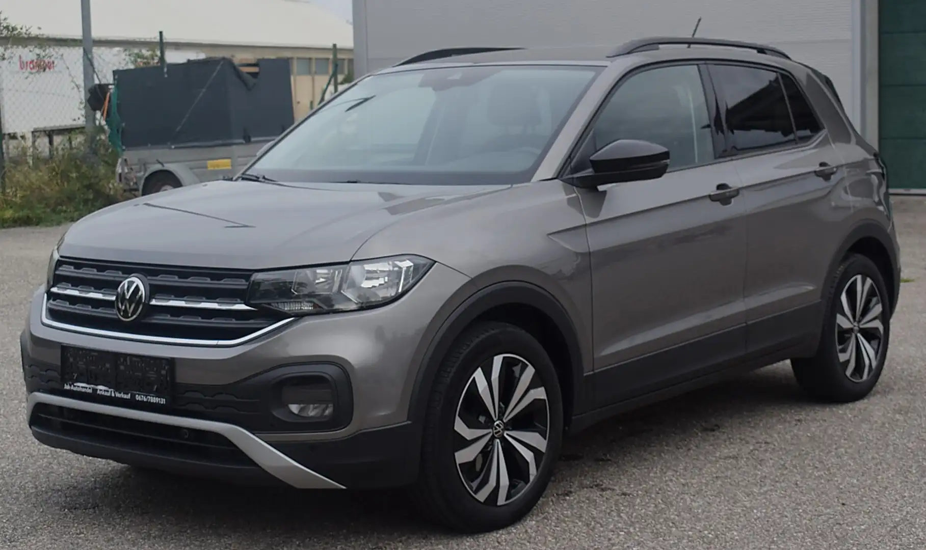 Volkswagen T-Cross 1.0 TSI Life OPF (EURO 6d) Grau - 1