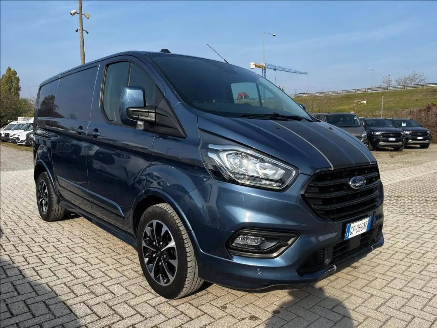 Ford Transit Custom 310 2.0 tdci 170cv Sport L1H1 E6 Azul - 1