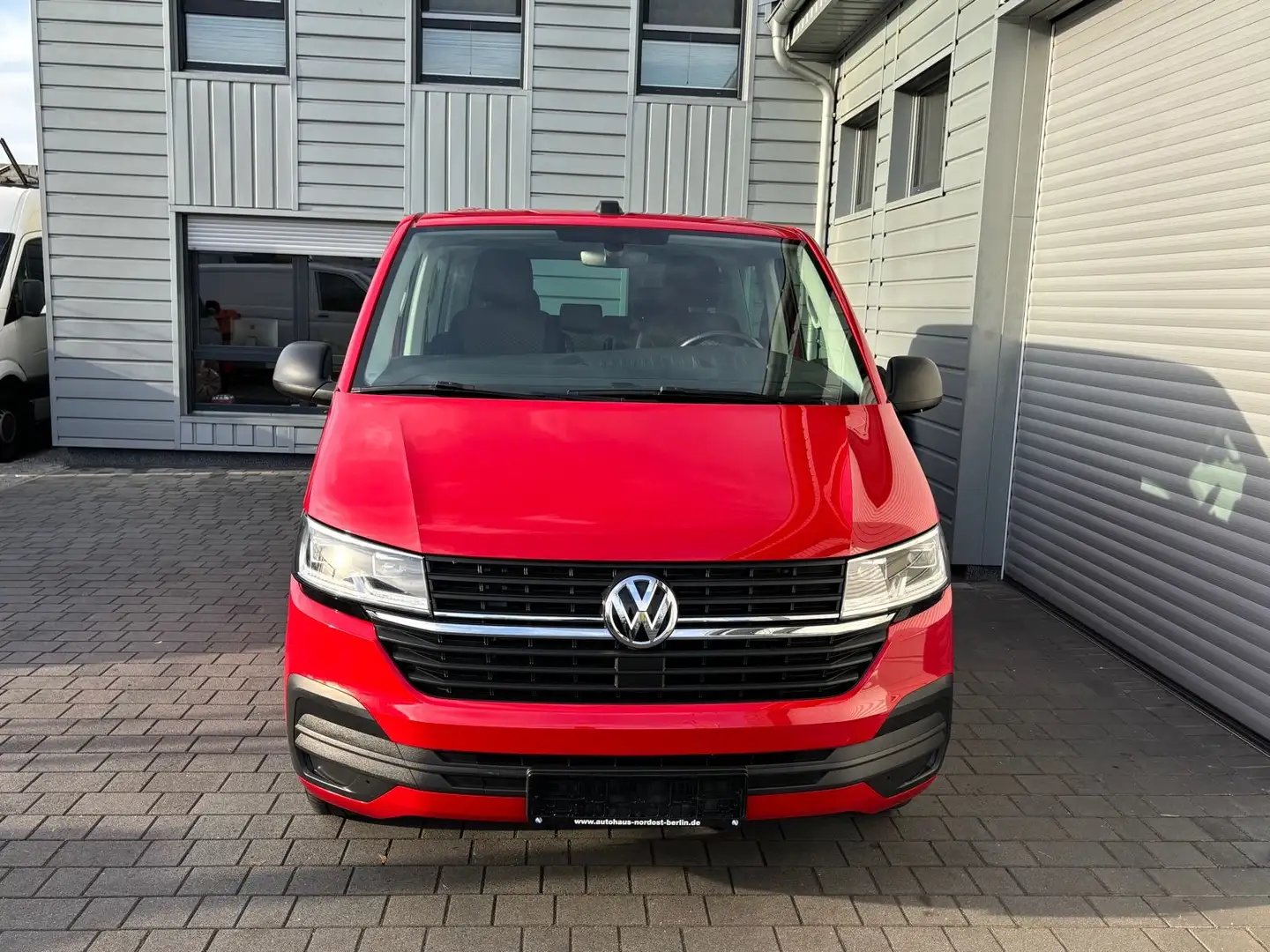 Volkswagen T6 Multivan T6.1  Multivan DSG LED Standheizung ACC Kamera Rot - 2