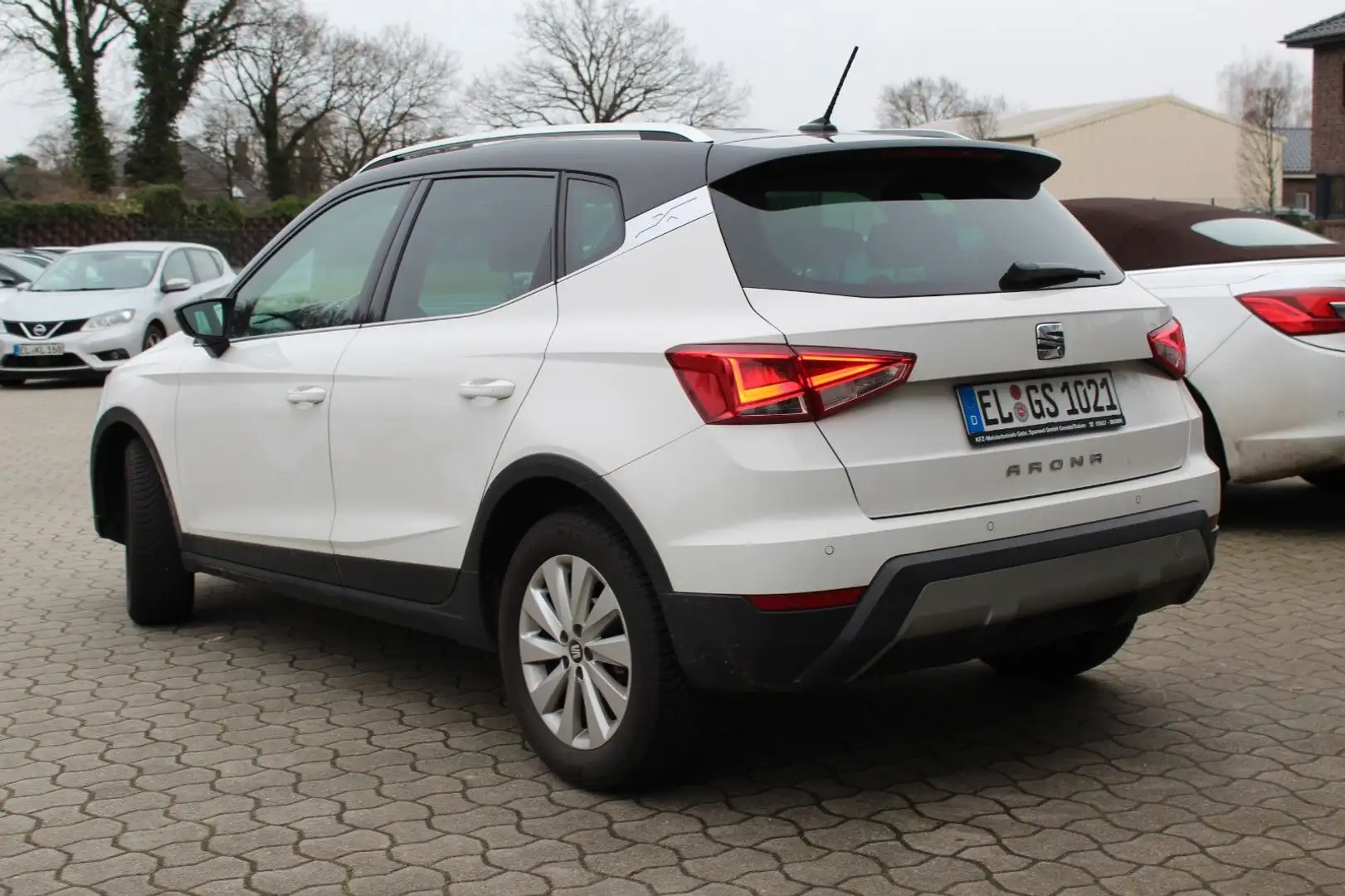 SEAT Arona Xcellence BEATS Weiß - 2