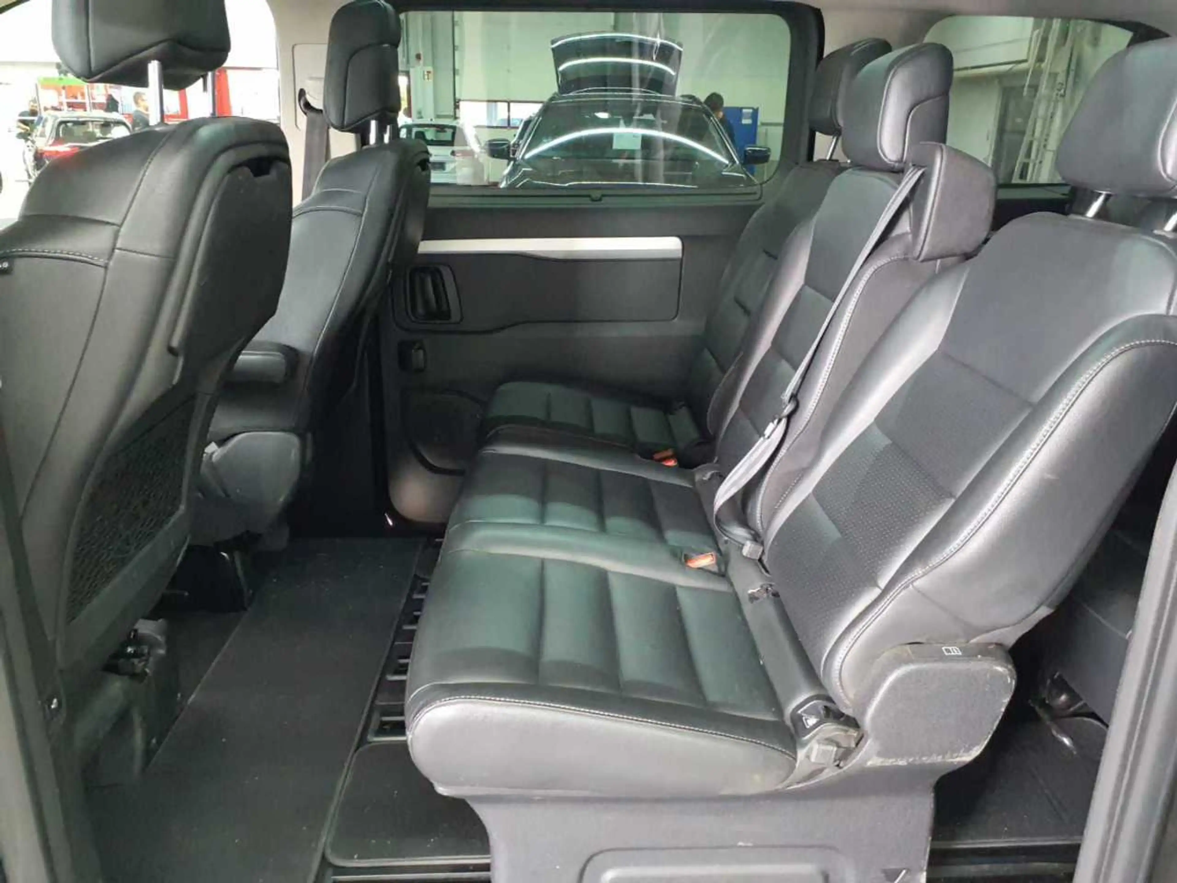 Opel Zafira Zafira Life 2.0D M Aut. Elegance 7Si — photo 13