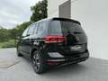 Volkswagen Touran HIGHLINE BUSINESS 1.5TSI 150PK PANO DAK 7ZIT DSG Zwart - thumbnail 3