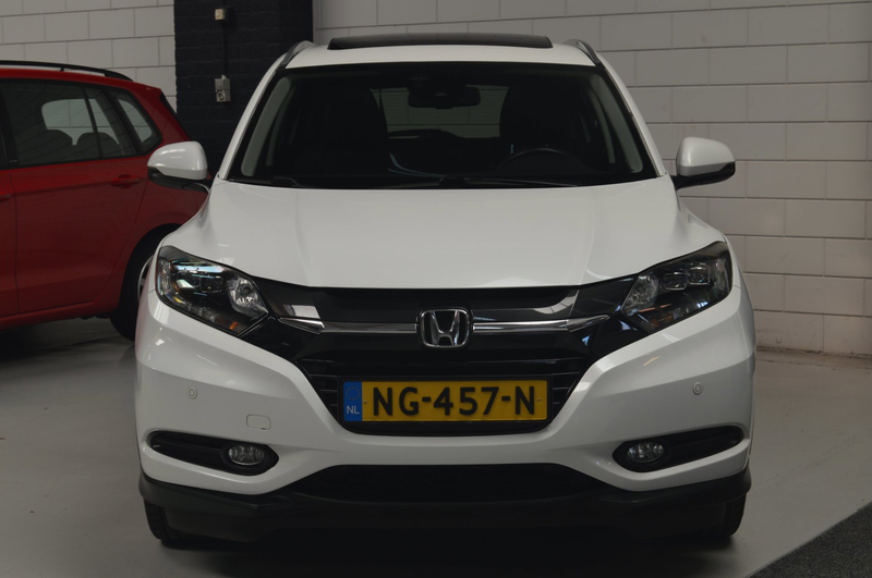 Honda HR-V 1.5 i-VTEC Executive // CLIMA // STOELVERWARMING / — photo 2