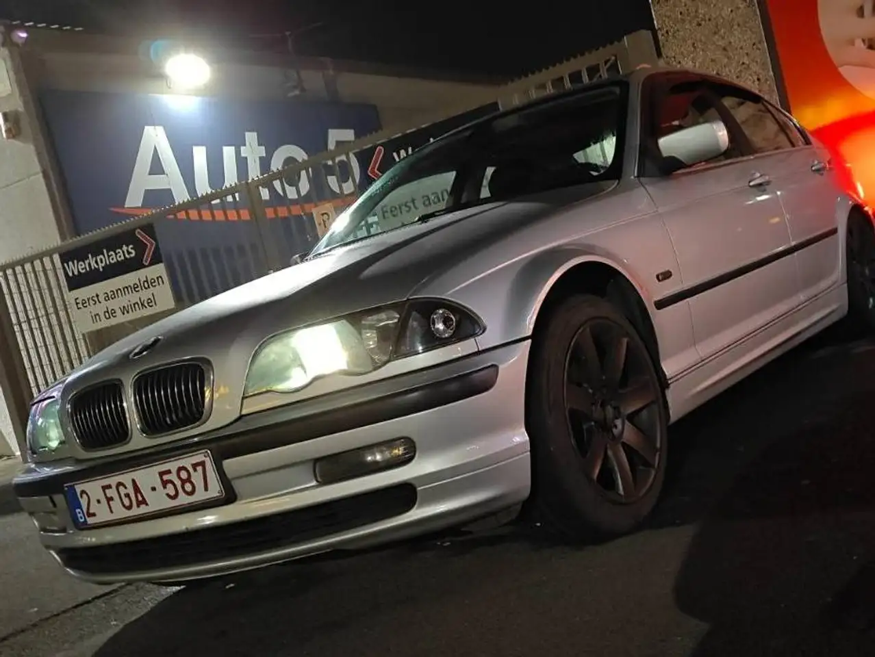 BMW 320i Pack, foto 6