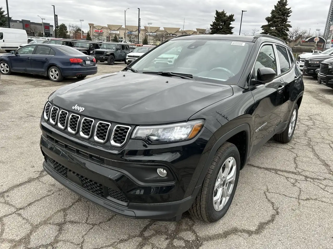 Jeep Compass снимка Jeep Compass
