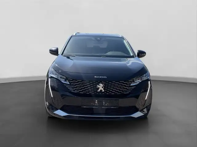Peugeot 5008 view 6