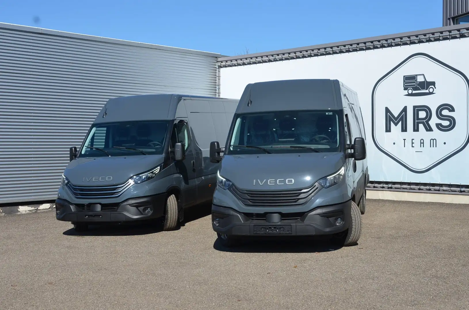 Iveco Daily 35S18- L4H2- Camera- ACC- Nieuw- 36990+BTW Gris - 1