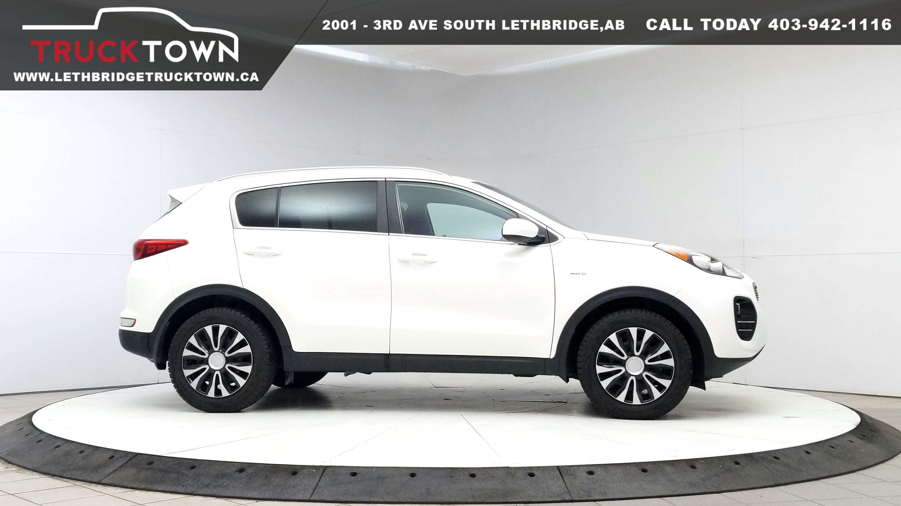 2017 Kia Sportage AWD LX | Low Kms | Heated Seats | Backup Camera — снимка 1