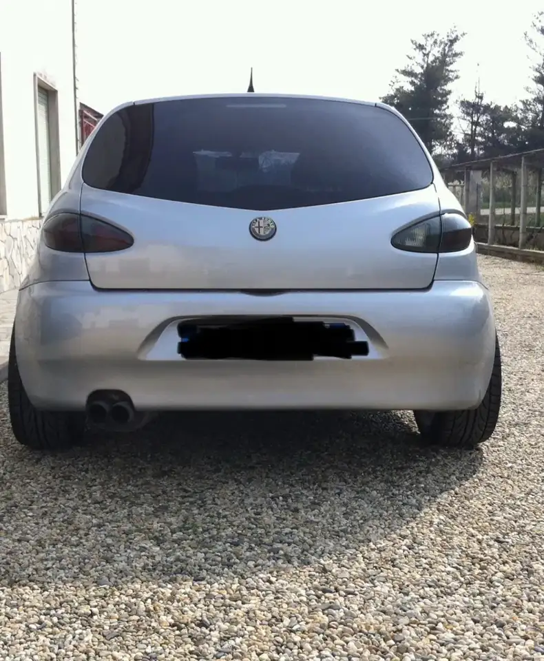 Alfa Romeo 147 3p 1.6 ts Distinctive 105cv Swap 2.0 150 Cv, foto 3