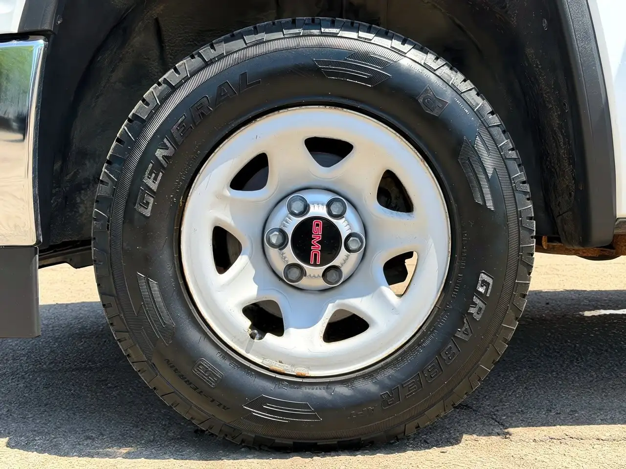 GMC Sierra 1500 снимка GMC Sierra 1500