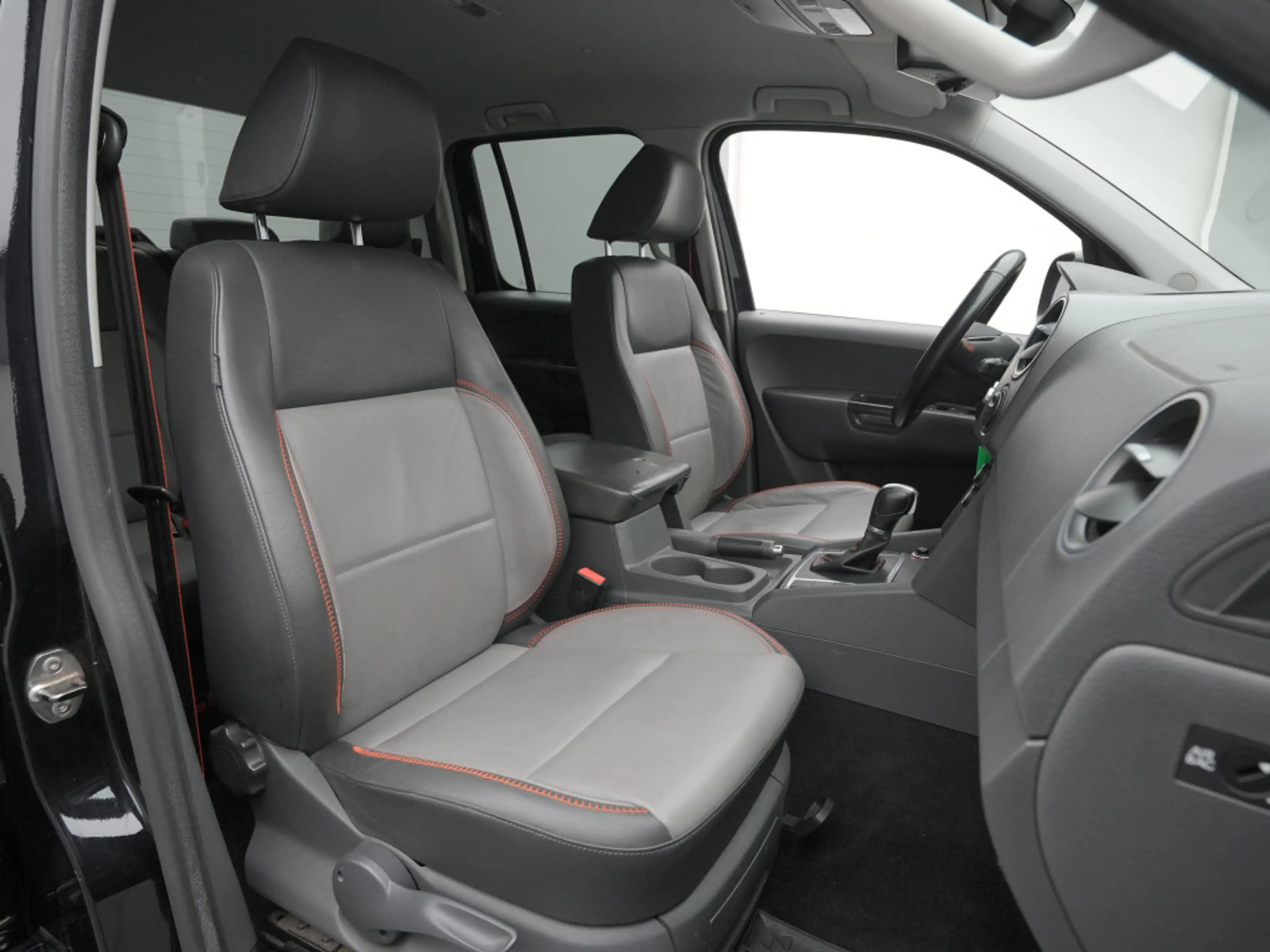 Volkswagen Amarok Doka Canyon 179PS Aut. 4x4/AHK/Klima — photo 29