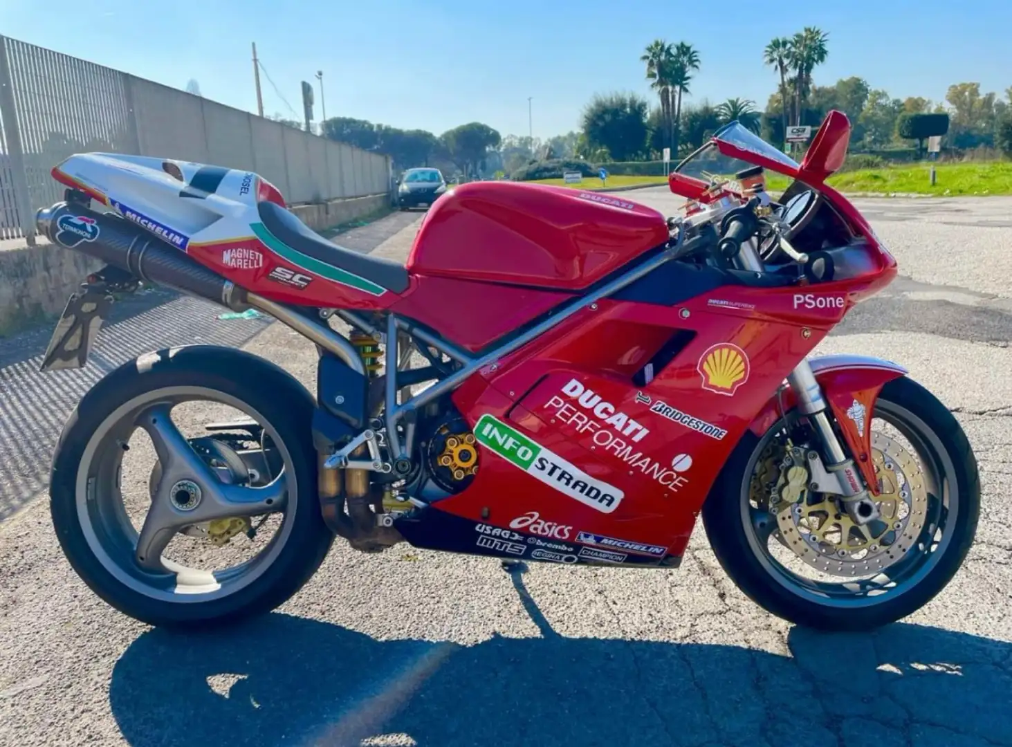 Ducati 748 E - 2