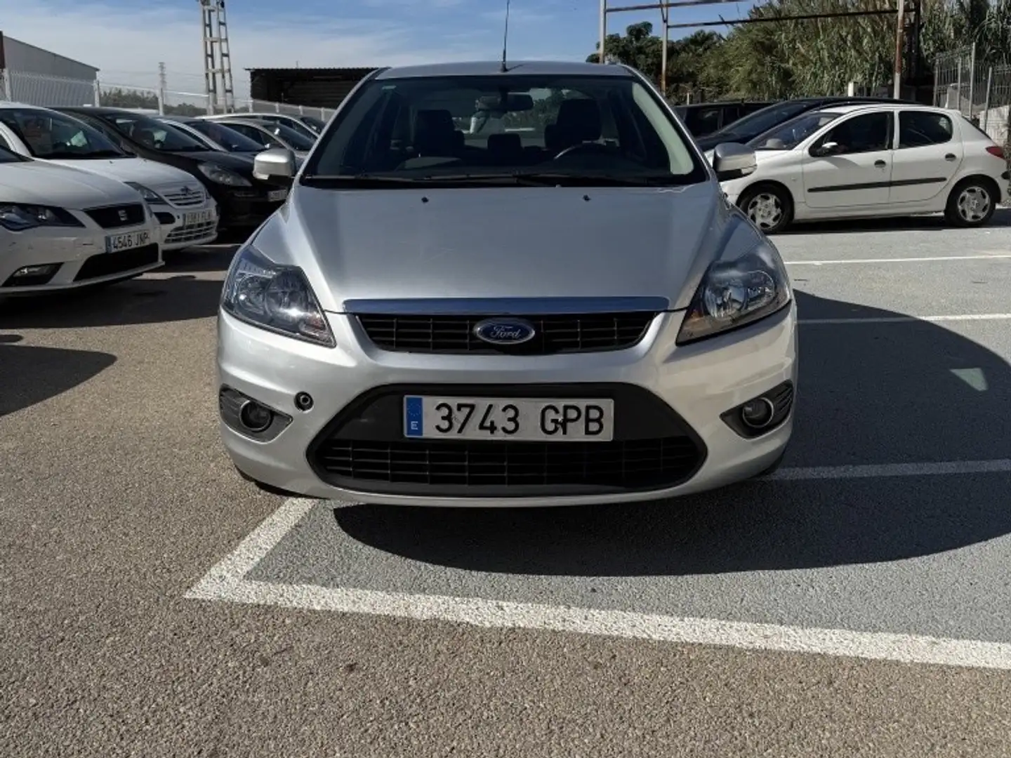 Ford Focus 1.6TDCi Titanium Gris - 1