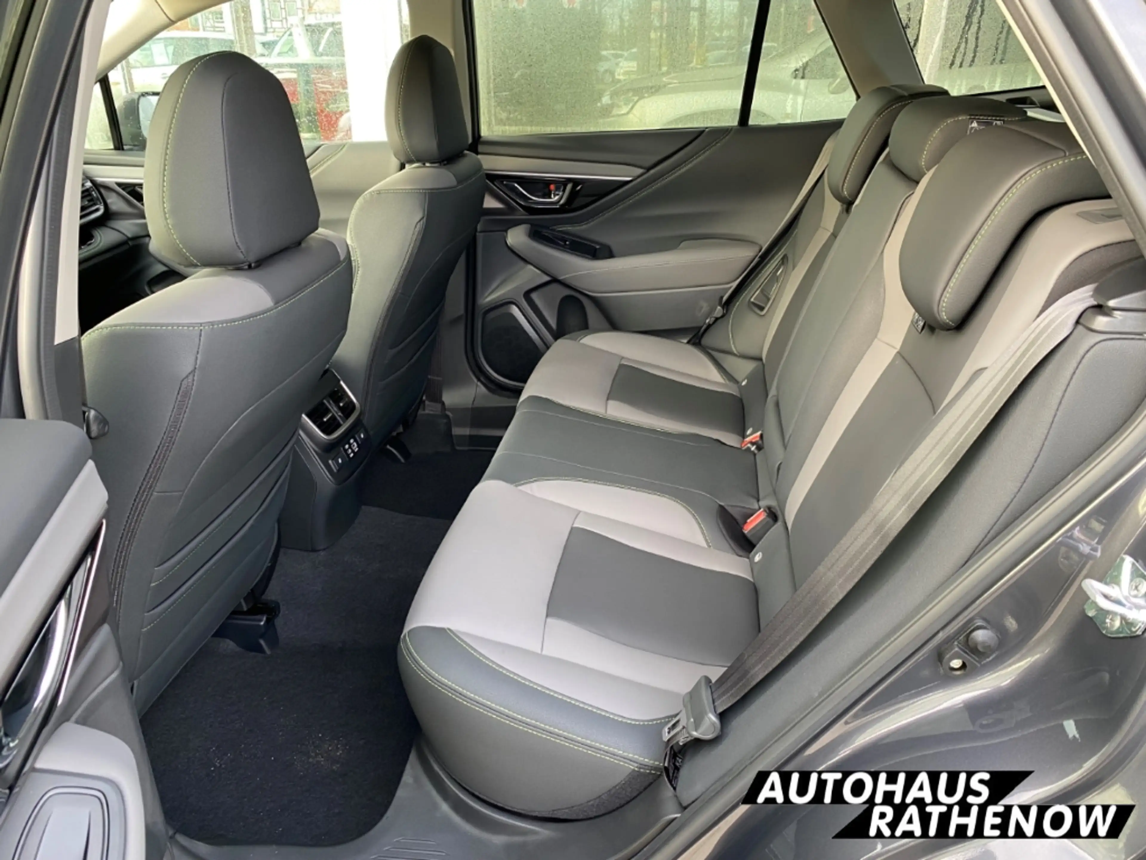 Subaru OUTBACK Edition Exclusive Cross Navi Leder LED Kurvenlicht — photo 12