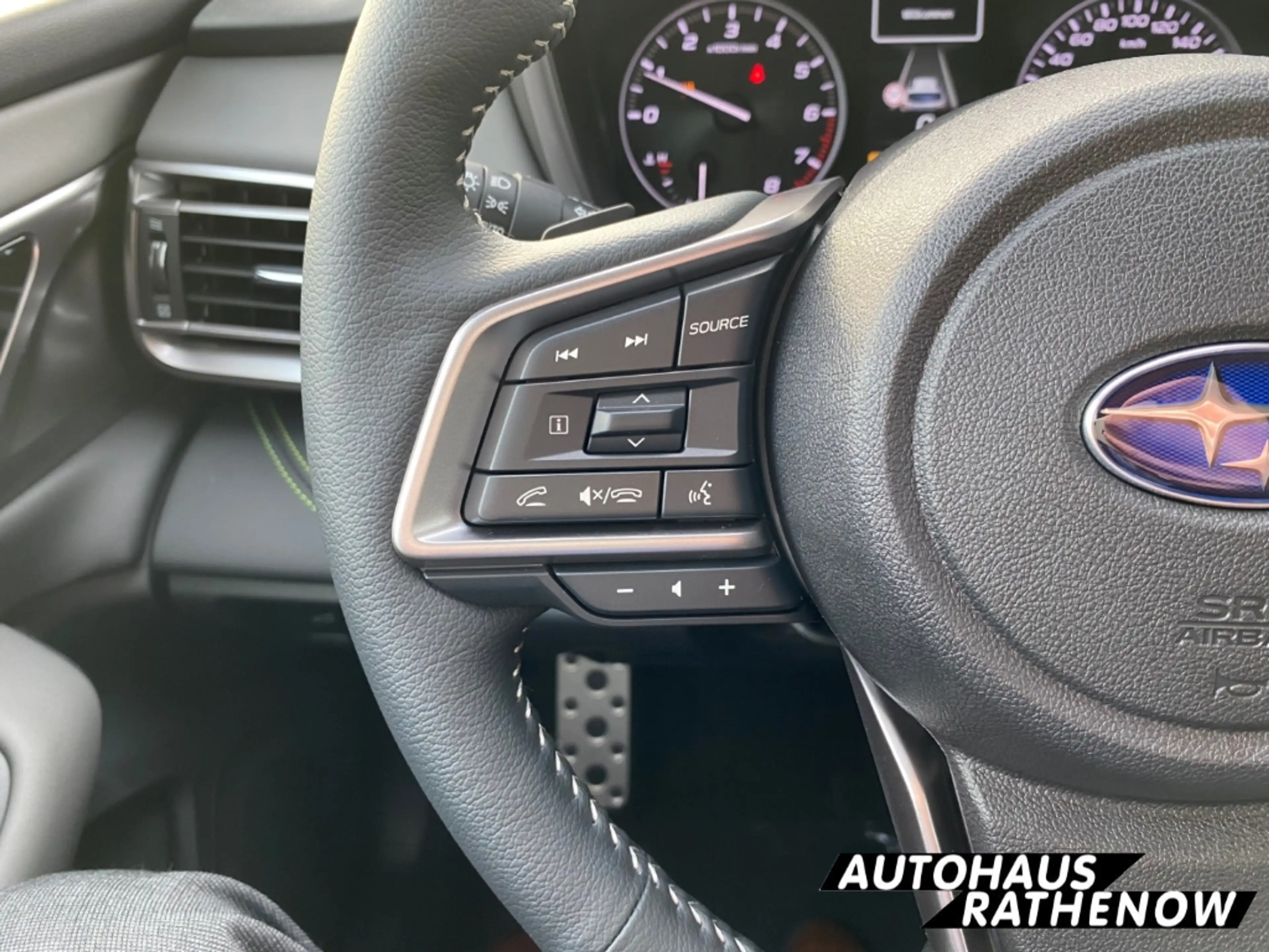 Subaru OUTBACK Edition Exclusive Cross Navi Leder LED Kurvenlicht — photo 14