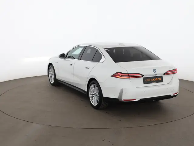 BMW 530 e Limousine Aut LED LEDER NAVI R-CAM SITZHZG Ansicht 7