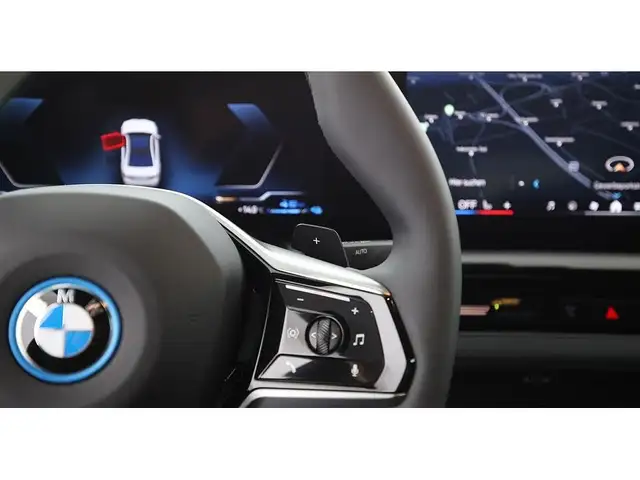 BMW 530 e Limousine Aut LED LEDER NAVI R-CAM SITZHZG Ansicht 22