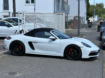 GTS 718 SPYDER DISTRONIC SPORT-CHRONO