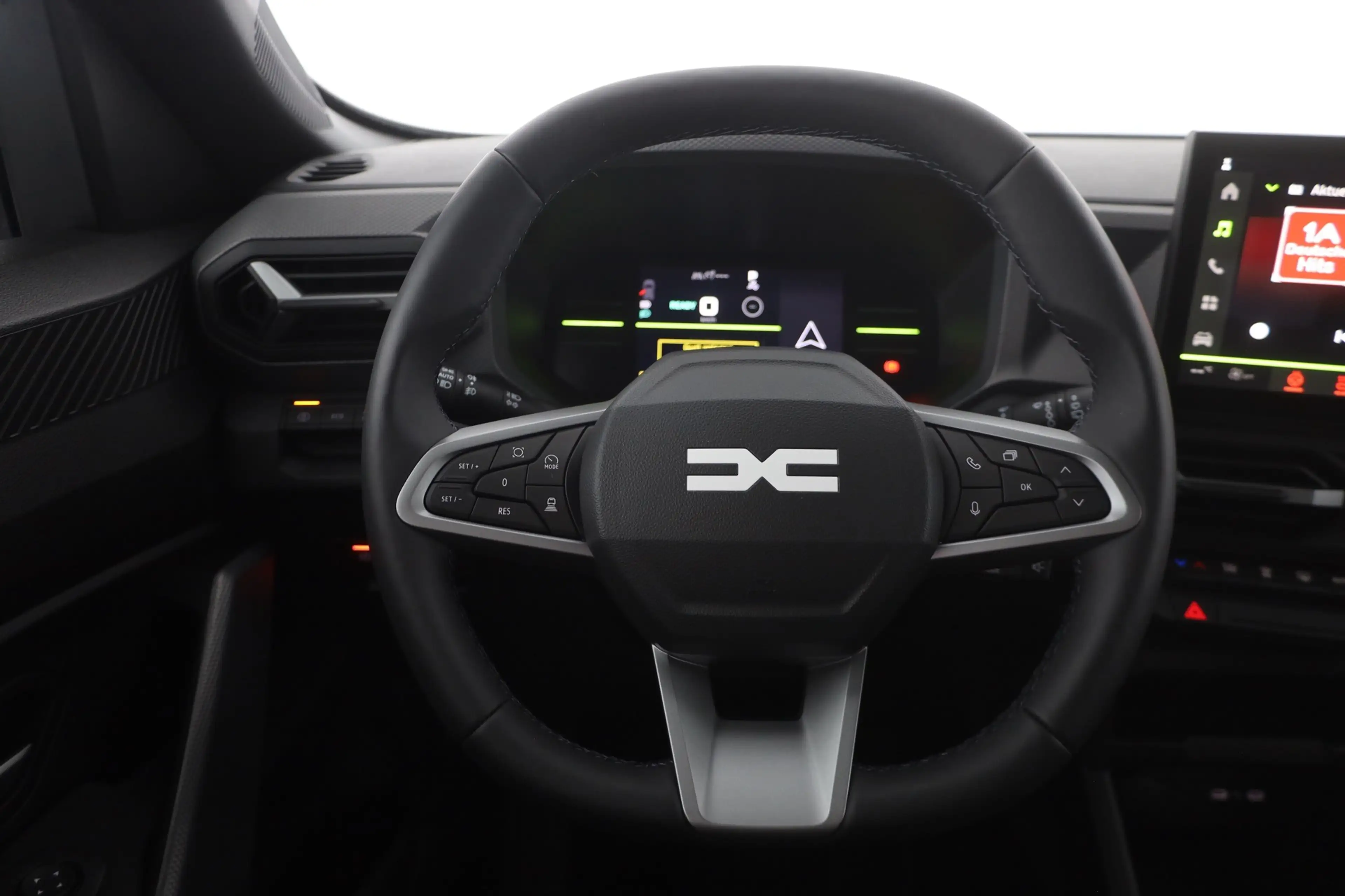 Dacia Duster Journey Hybrid 155 Aut. LED Navi 360° — photo 10