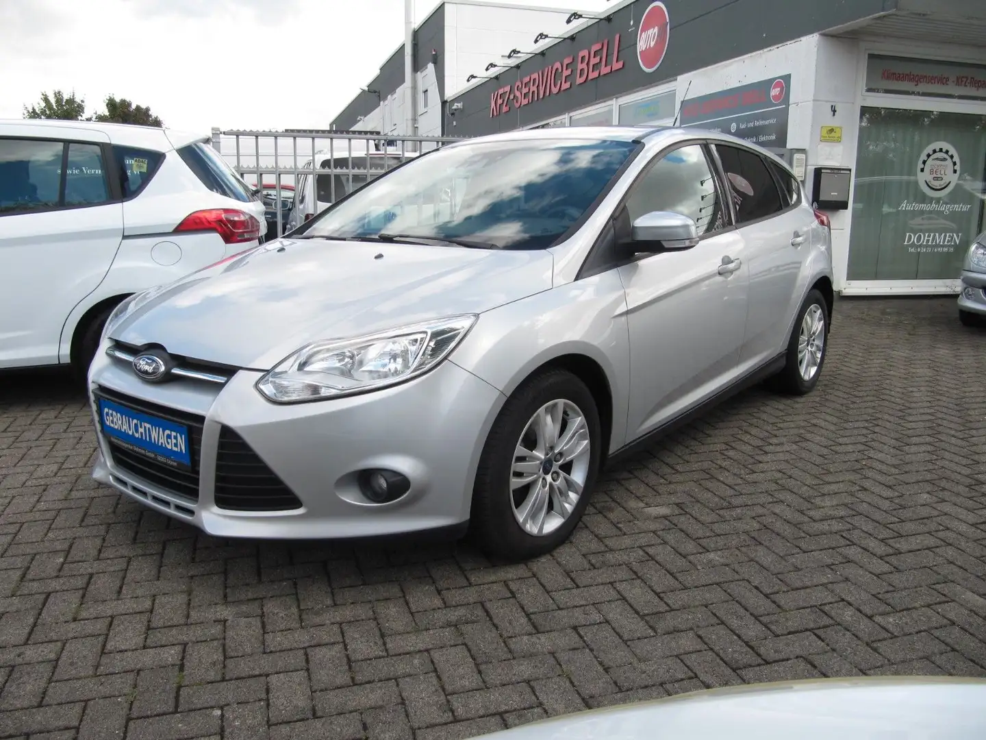 Ford Focus Lim. Trend,Tüv neu,Klima,Alu,Top !! Argent - 1