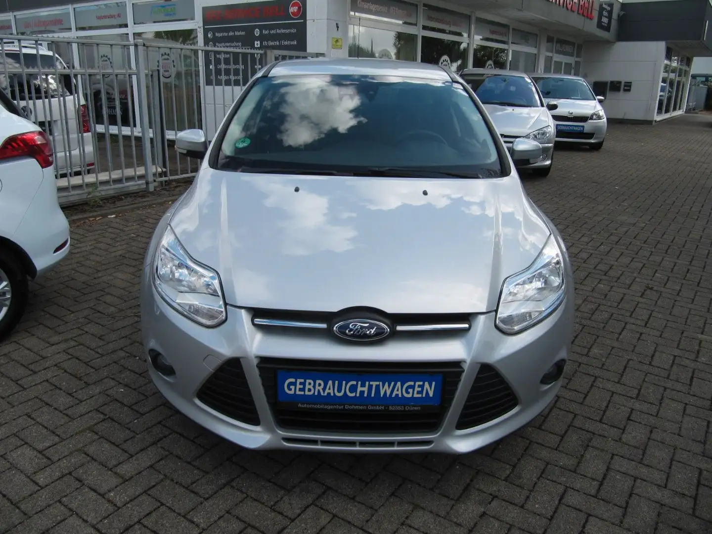 Ford Focus Lim. Trend,Tüv neu,Klima,Alu,Top !! Argent - 2