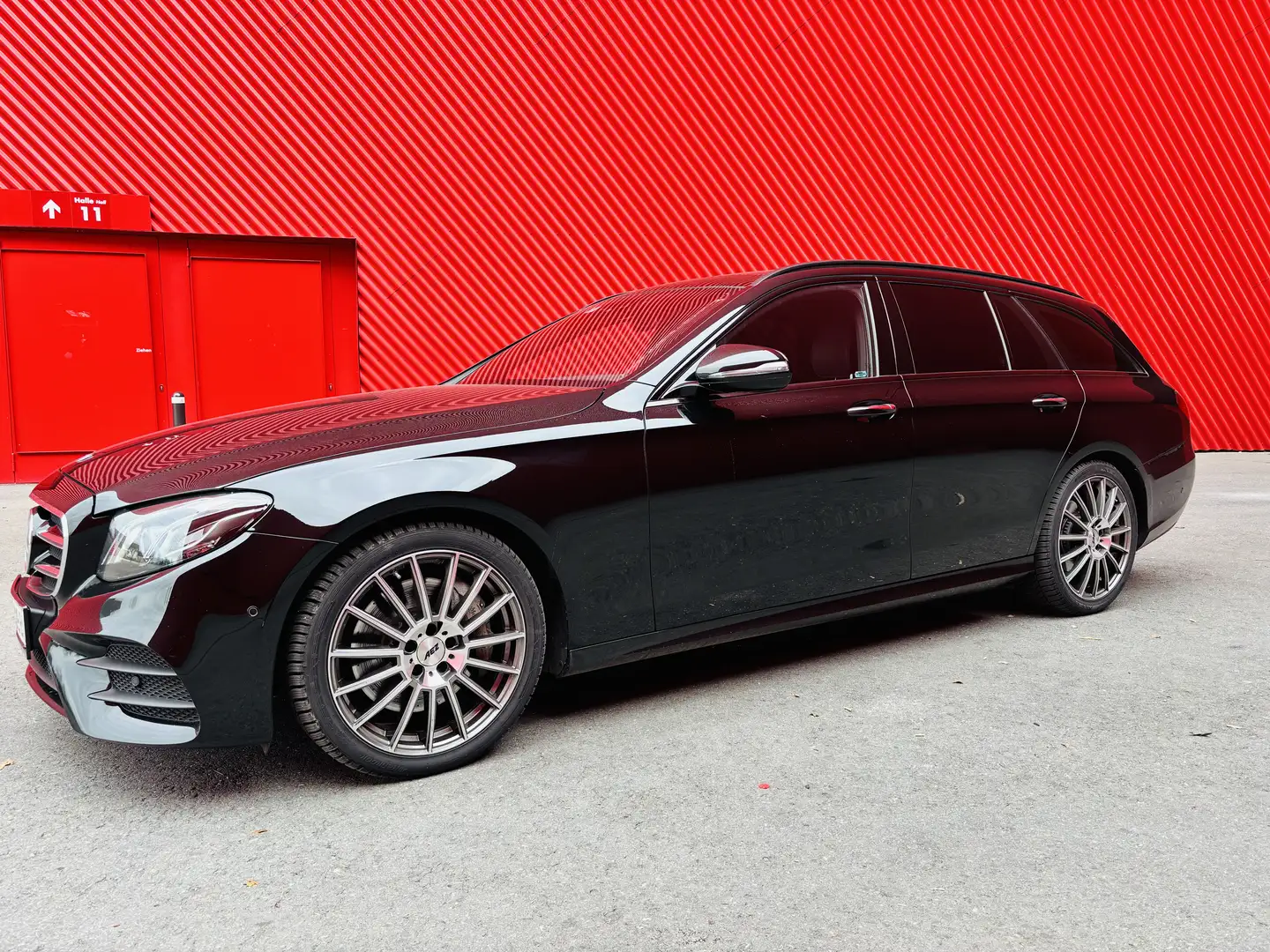 Mercedes-Benz E 350 d T Avantgarde Aut. AMG - 1