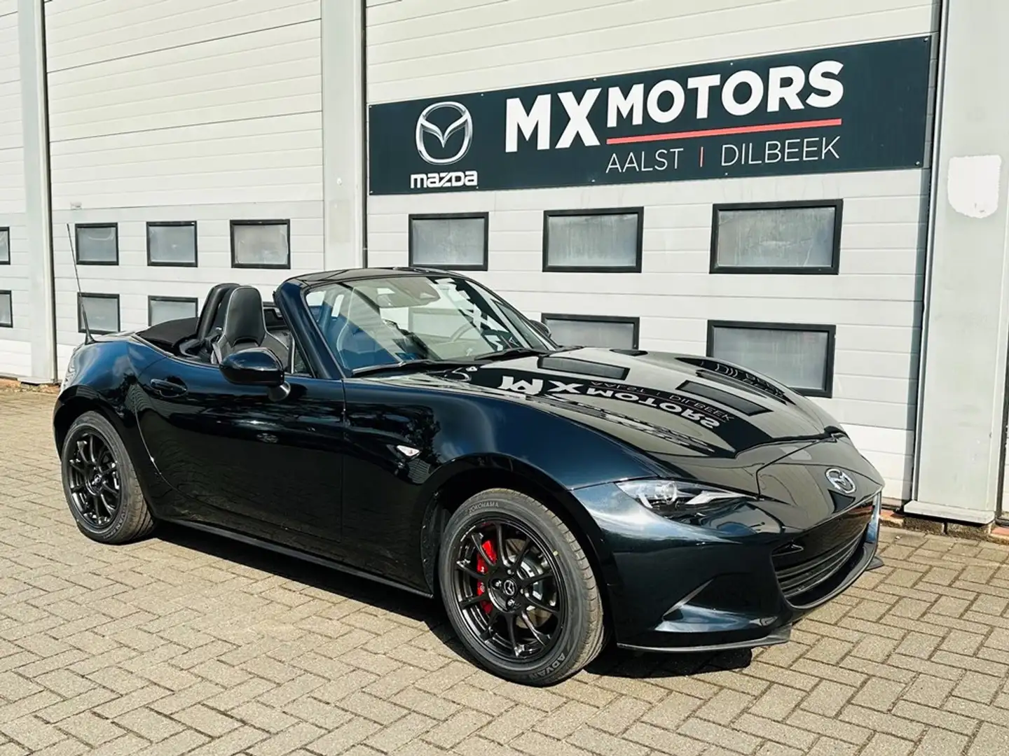 Mazda MX-5 Soft Top 1.5L SkyG 132 hp 6MT * Homura * Schwarz - 1