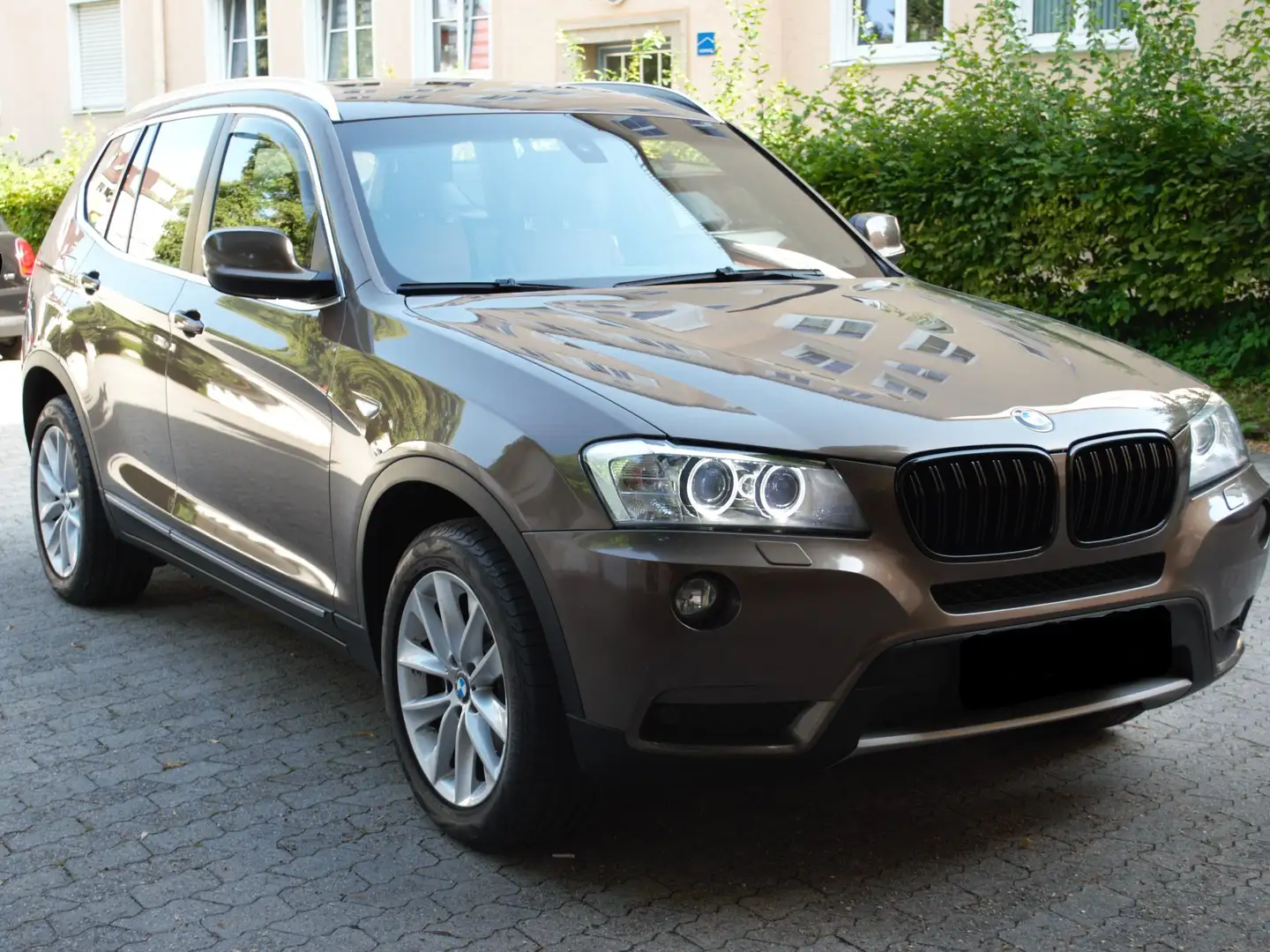 BMW X3 X3  F25  x Drive 20d  -  SCHECKHEFT - GEPFLEGT - 1