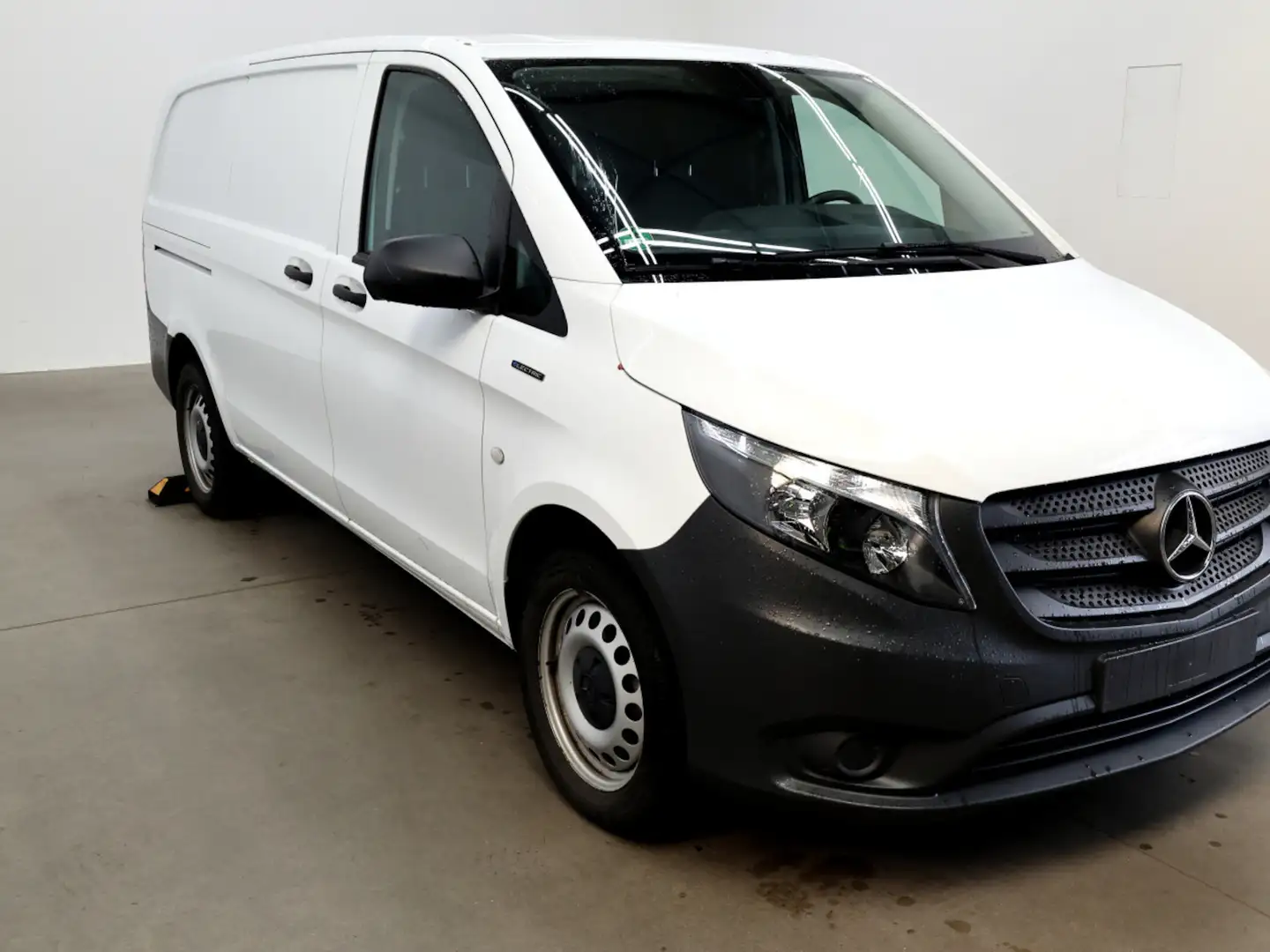 Mercedes-Benz eVito 111 KA,lang,3 Sitzer,Klima,Kamera Blanc - 2