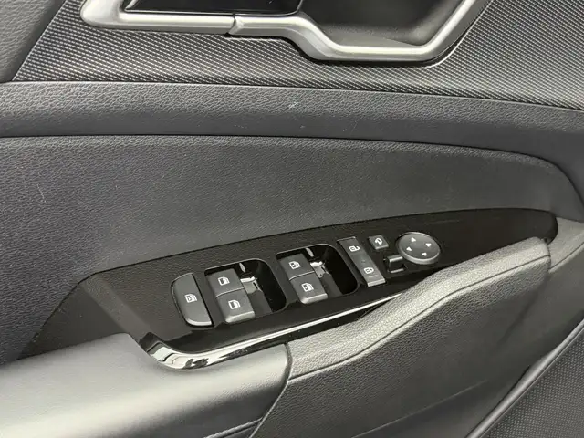 Kia Sportage view 28