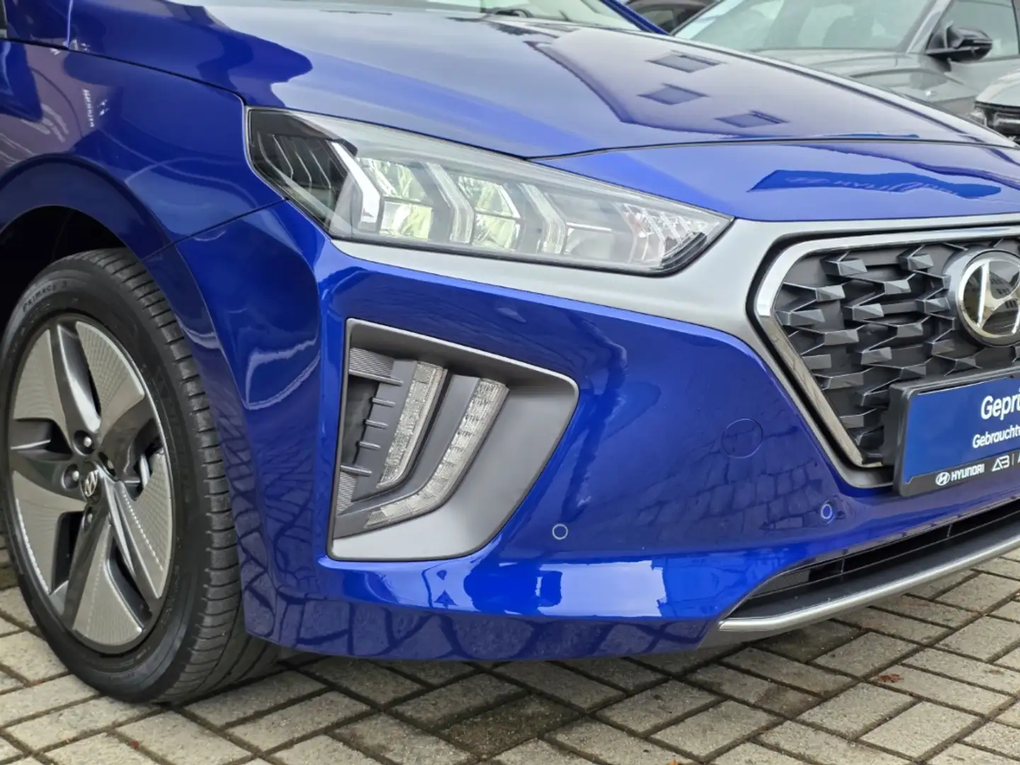 Hyundai IONIQ Hybrid 1.6 GDI DCT Premium, AHK, Winterräder, Lede Blu/Azzurro - 2