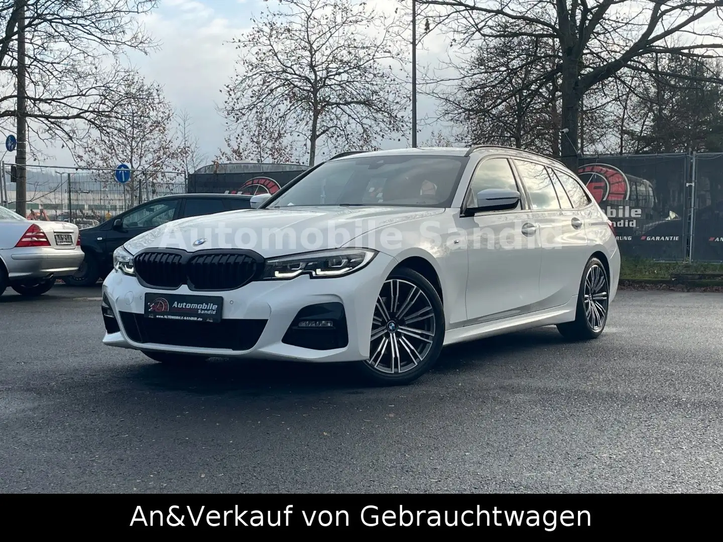 BMW 320 3 Touring 320 d M Sport*PDC*SHZ*LED*Navi*1Ha Weiß - 1