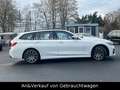 BMW 320 3 Touring 320 d M Sport*PDC*SHZ*LED*Navi*1Ha Weiß - thumbnail 4