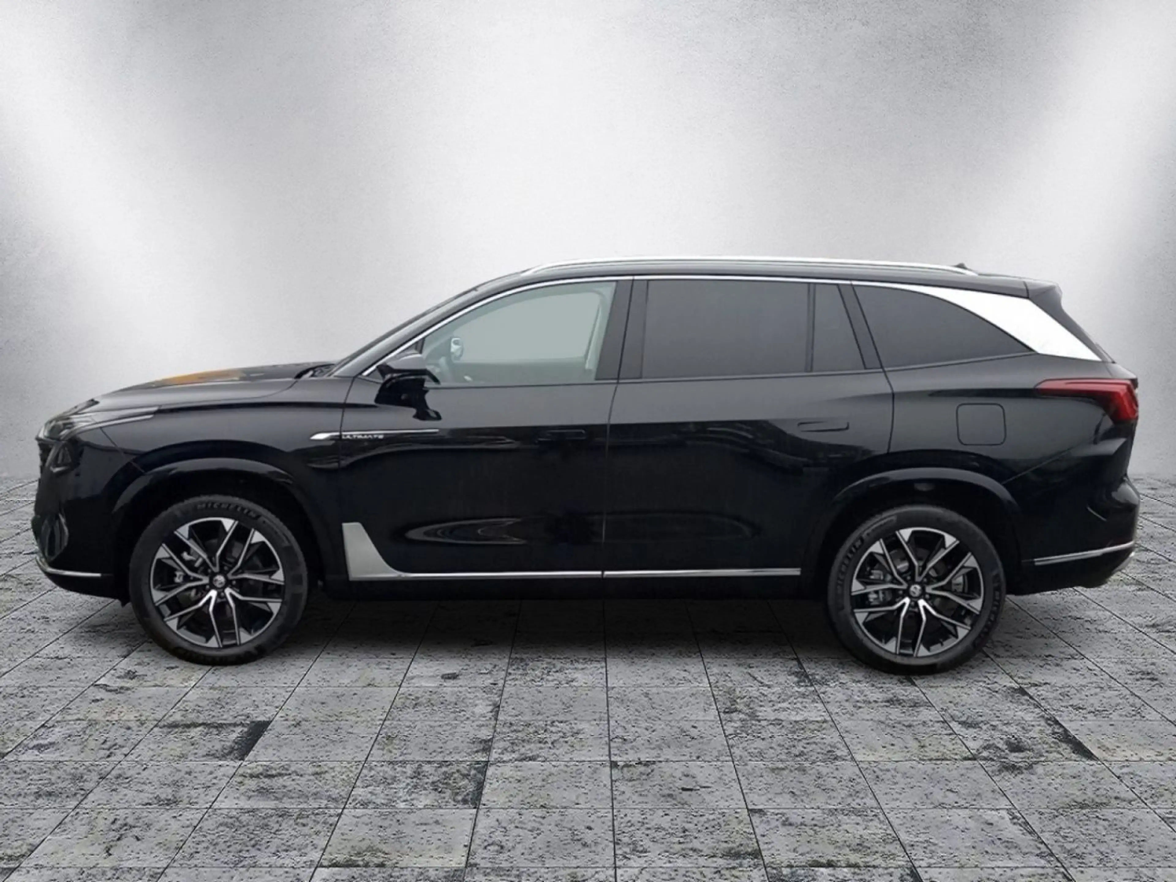 MG MGS9 PHEV Luxury — photo 3