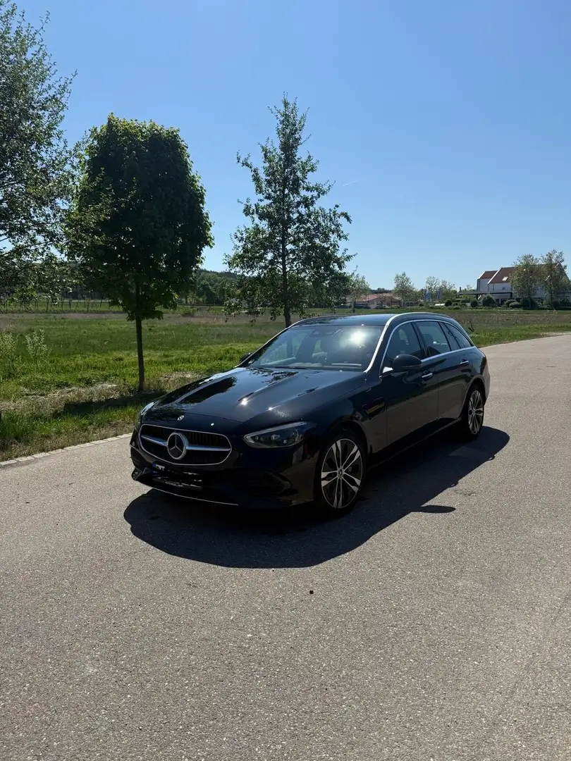 Mercedes-Benz C 300 C 300 T de 4Matic (206.209) crna - 1