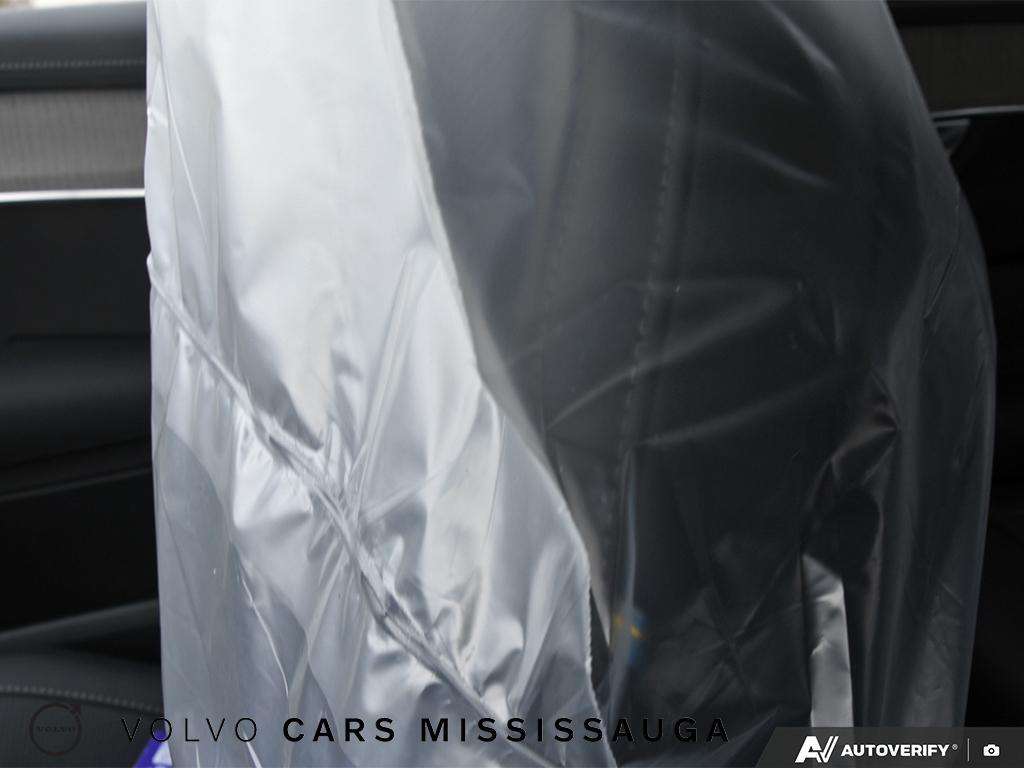 2026 Volvo XC90 B6 AWD Ultra Bright Theme 6-Seater thumb 50