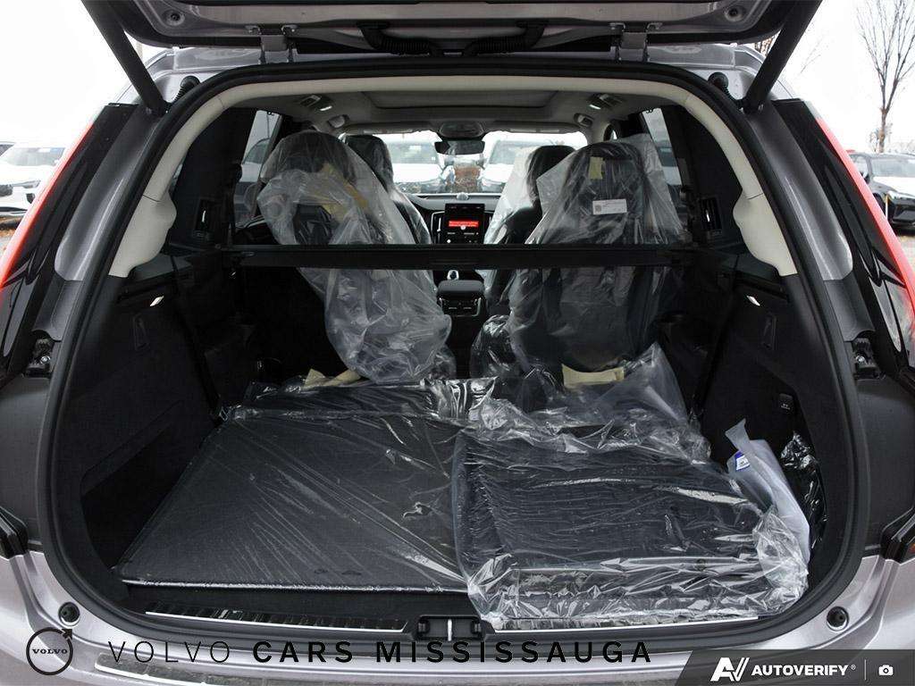2026 Volvo XC90 B6 AWD Ultra Bright Theme 6-Seater thumb 38