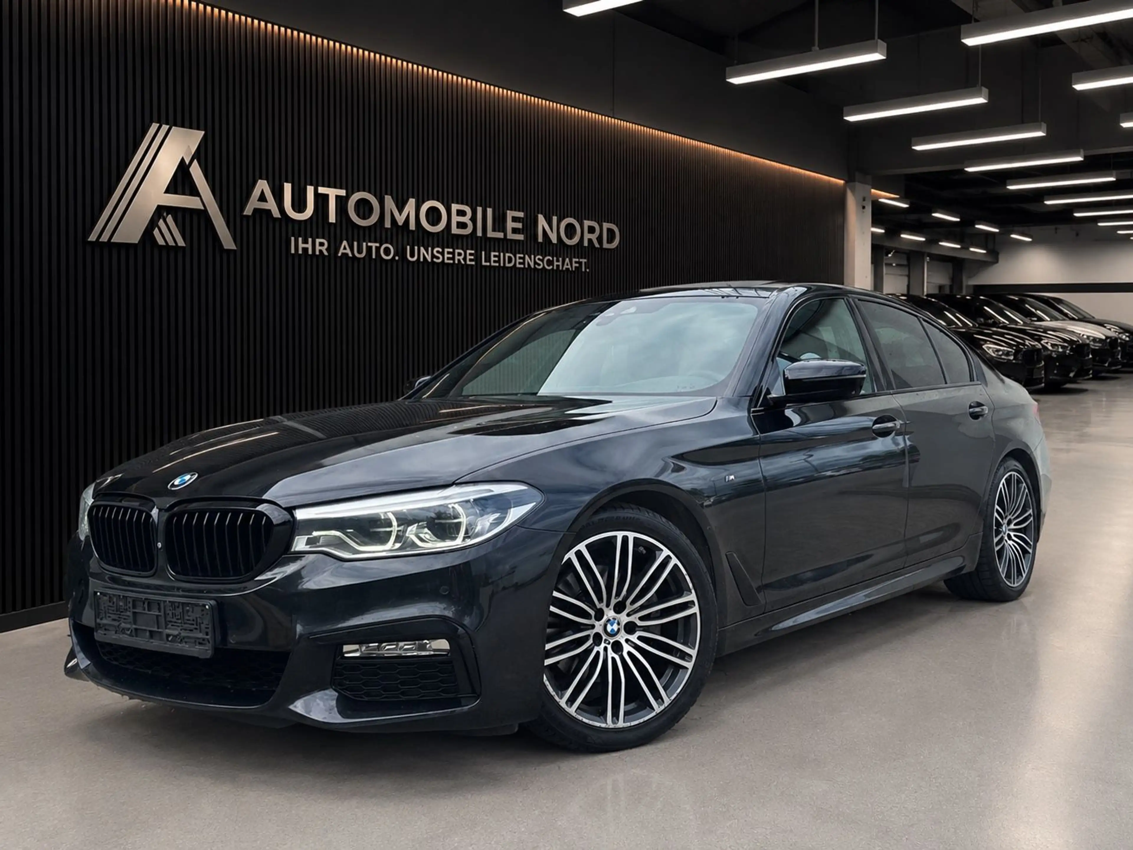 BMW 520 d M Sport Limo/HUD/PANO/H&K/360/LED — photo 3