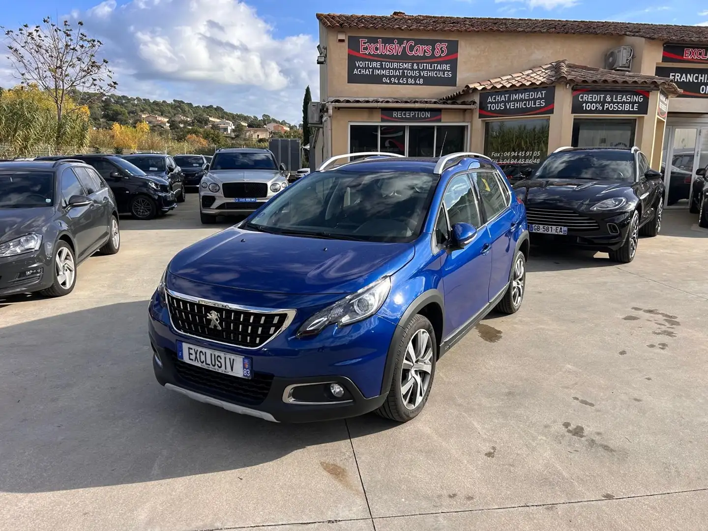 Peugeot 2008 1.2 PURETECH 130CH E6.C ALLURE S\u0026S EAT6 Blau - 1