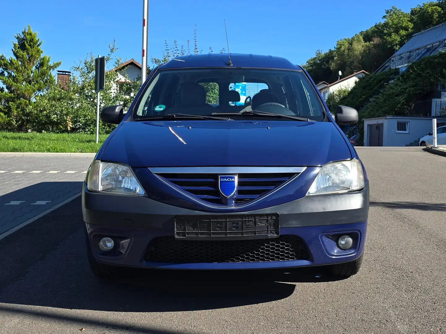 Dacia Logan Logan MCV 1.6 16V, Tüv Zahnr. Neu AHK Neu,Klima Blau - 2