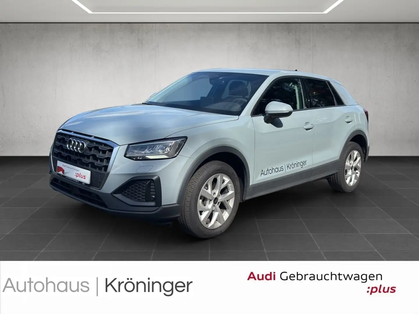 Audi Q2 35 TFSI S tronic GRA Klima Privacy SHZ EPH Grau - 1