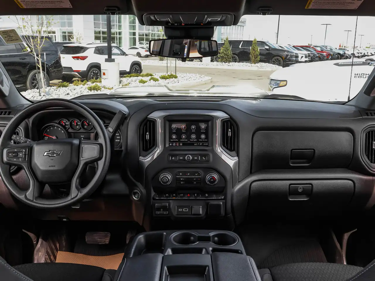Chevrolet Silverado 1500 снимка Chevrolet Silverado 1500