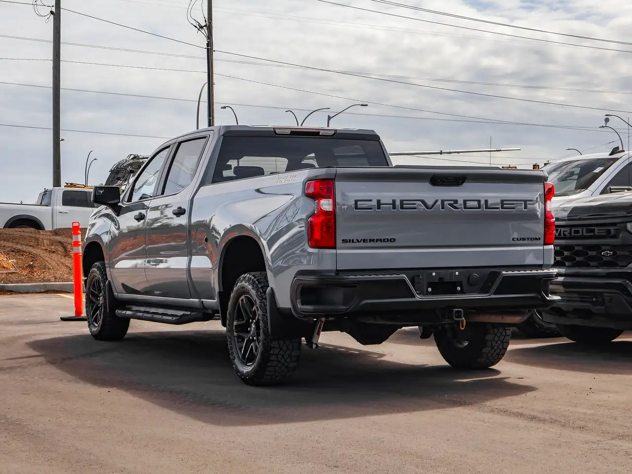 Chevrolet Silverado 1500 снимка Chevrolet Silverado 1500