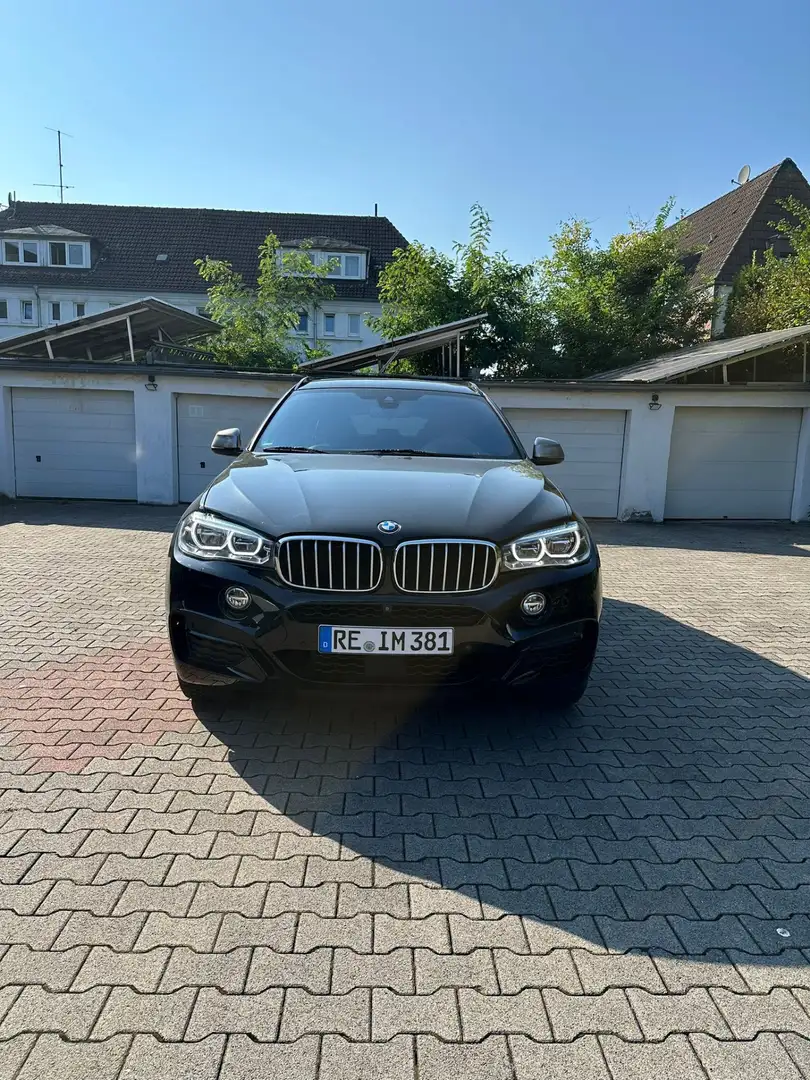 BMW X6 M M50d - 1
